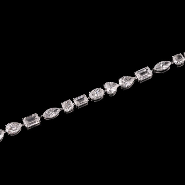 12_AMI JEWELLERS_31-08-26_BI 12_AMI JEWELLERS_31-08-26_BI