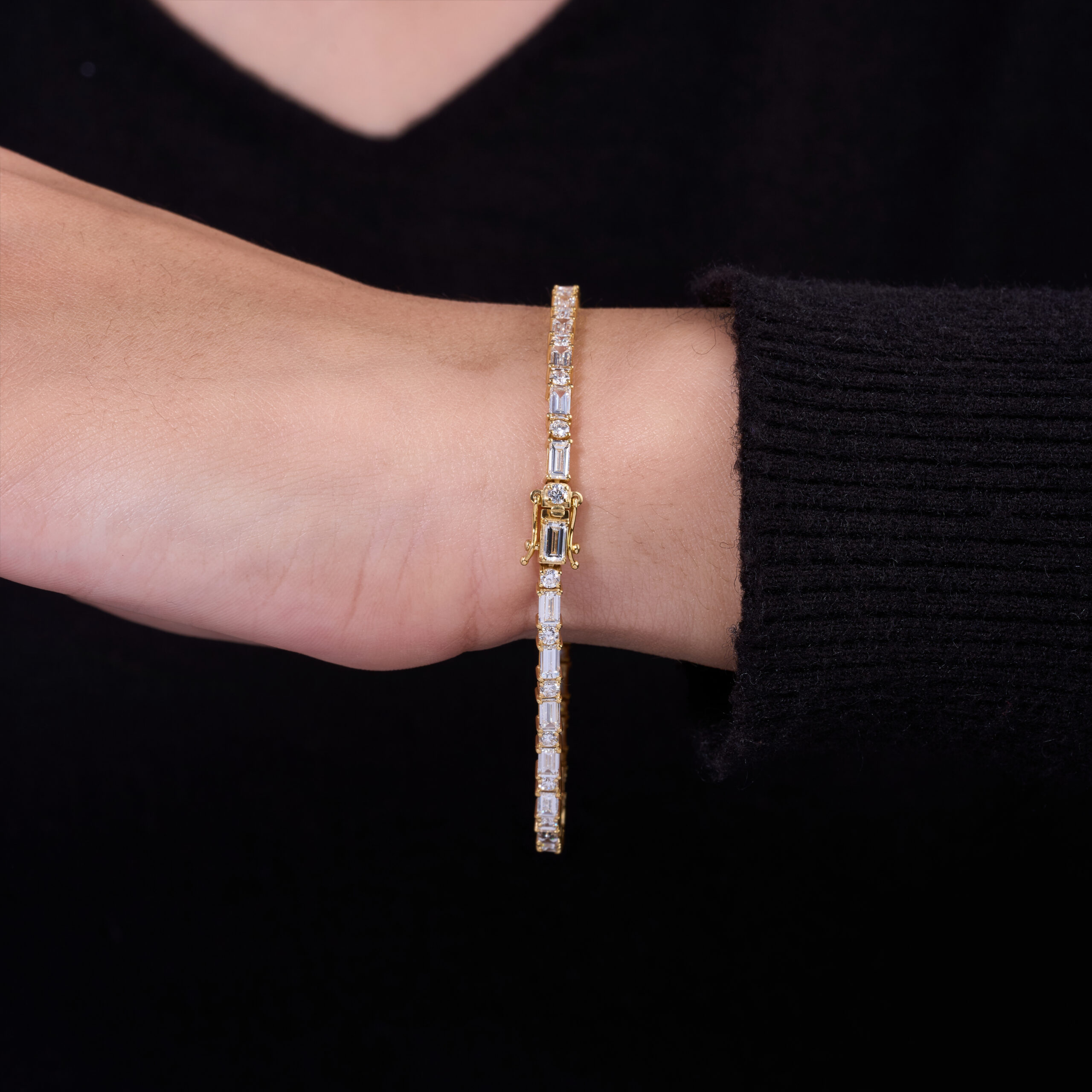 83_AMI JEWELLERS_28-07-26_MI